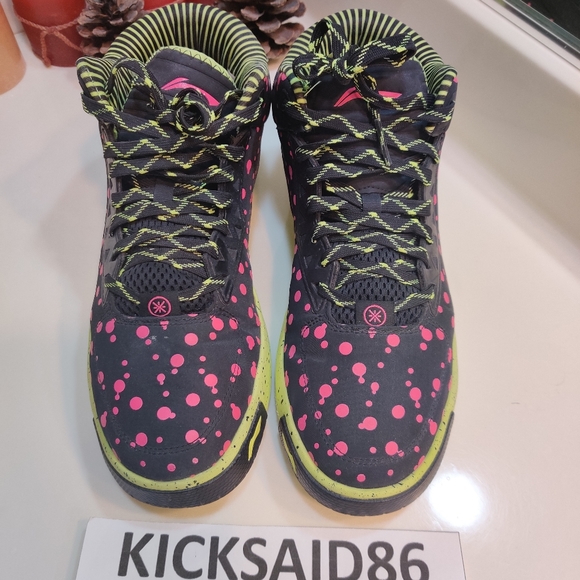 LINING WAY OF WADE - Picture 2 of 6